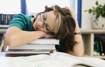 學分不達標本科變?？?中國高校袋口將扎得更緊些