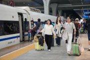 異地求學的大學生們看過來！憑錄取通知書購優(yōu)惠火車票這樣操作