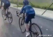 痛心！11歲孩童隨父騎行遭碾壓身亡，父親曾懟網(wǎng)友安