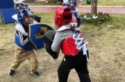上海一家幼兒園將孩子組成戰(zhàn)隊，模擬古代戰(zhàn)爭，為何