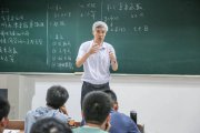如何讓物理學(xué)通識(shí)課由“難懂”成為“爆款”？