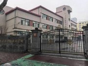 小學(xué)校長涉配餐費(fèi)回扣被查引關(guān)注 當(dāng)?shù)亟搪毠ぁ?元早餐”被質(zhì)疑搶了學(xué)生午餐
