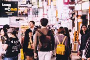 新“港漂媽媽”：在人生的緩沖地，也要更好地著陸