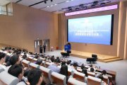大學(xué)與社會(huì)脫節(jié)了！福耀科技大學(xué)獲批后，校長(zhǎng)王樹(shù)國(guó)