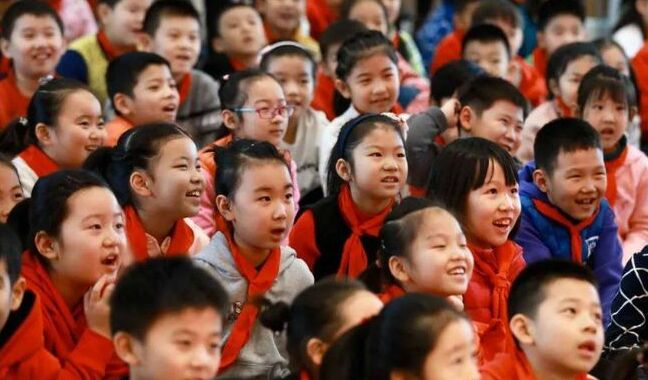 定了!多地教育部公布2025中小學寒假時間 年輕家長喜憂參半